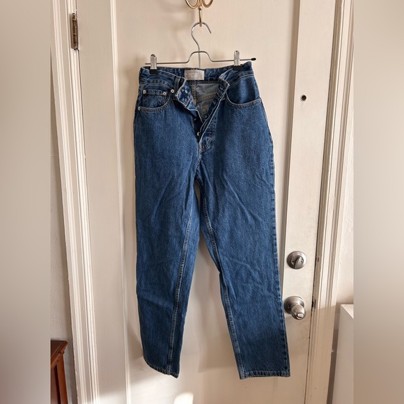 Everlane Curvy 90s Cheeky Straight Jean size 26 Regular Medium Wash - Picture 2 of 4